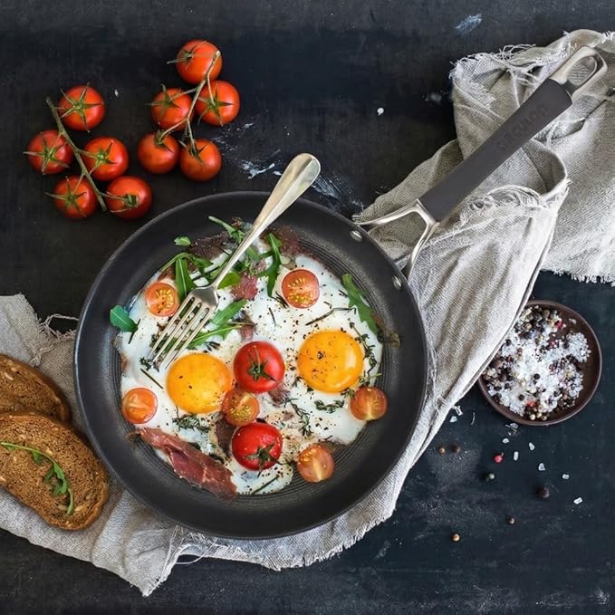 Circulon Radiance Deep Hard Anodized Nonstick Frying Pan /Skillet with Lid - 12 Inch, Gray - Image 7