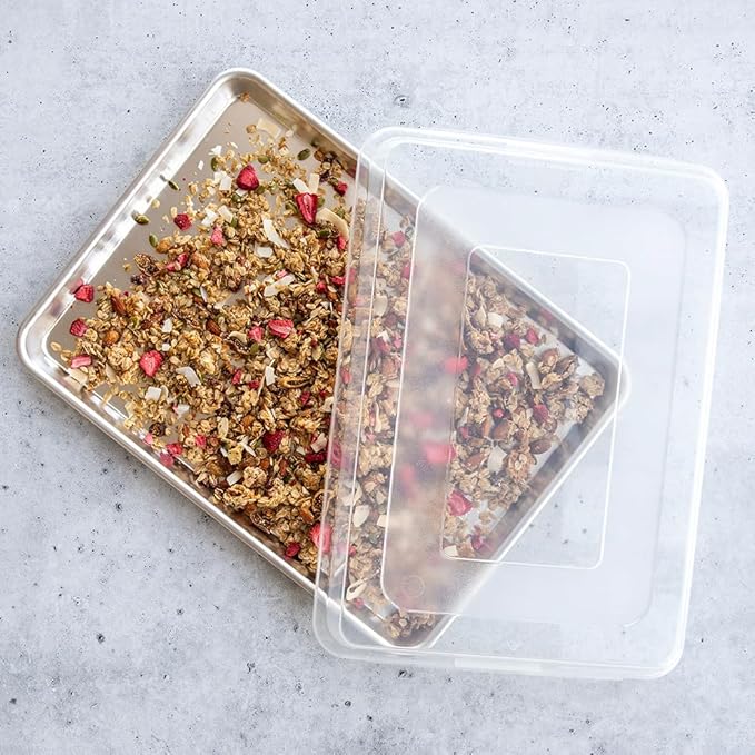 Nordic Ware Naturals Half Sheet with Lid