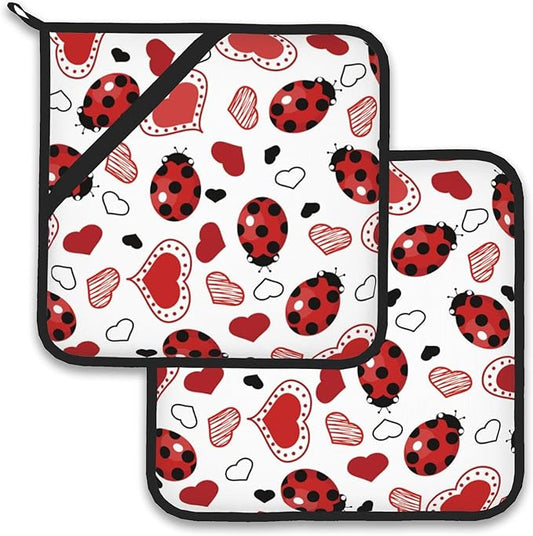 Ladybugs Hearts Pot Holder Set of 2,Heat Resistant Potholders Oven Hot Pads for Kitchen Cooking Baking BBQ