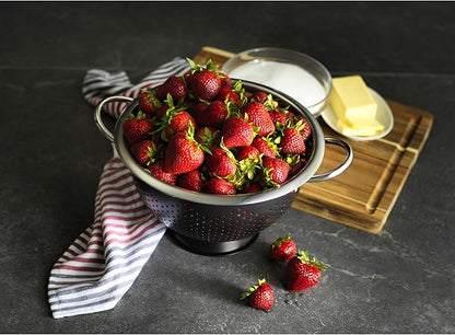 GoodCook Gourmet Colander, 5qt capacity, Stainless Steel with Handles and Elevated Pedestal Foot, Bold Black - Image 5
