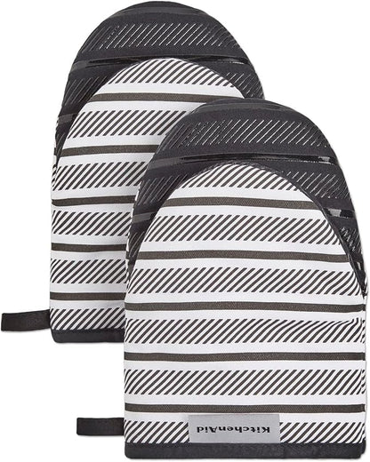 KITCHENAID Albany Mini Oven Mitt 2-Pack Set, Matte Black, 5.5"x8" by KitchenAid