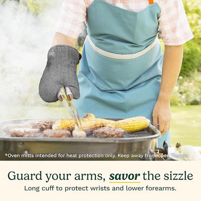 Cuisinart Heritage Kitchen Oven Mitts – Heat-Resistant Kitchen Mitts for Oven with Non-Slip Neoprene Palm, Long Cuff, and Cotton Filling – Durable Oven Gloves for Cooking, Baking, & Grilling - Image 4