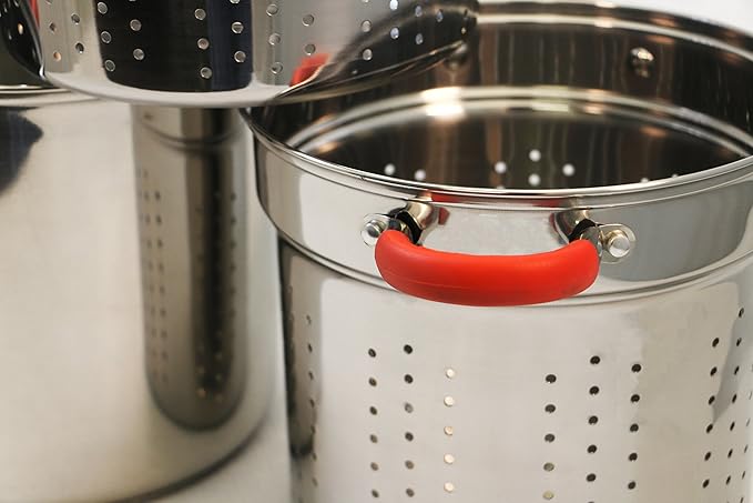 EXCELSTEEL 12 Qt Multifunction Stainless Steel Pasta Cooker with Encapsulated Base, Vented Glass Lid, and Riveted Silicone Covered Handles, 10"D x 13.75"W x 14"H - Image 5