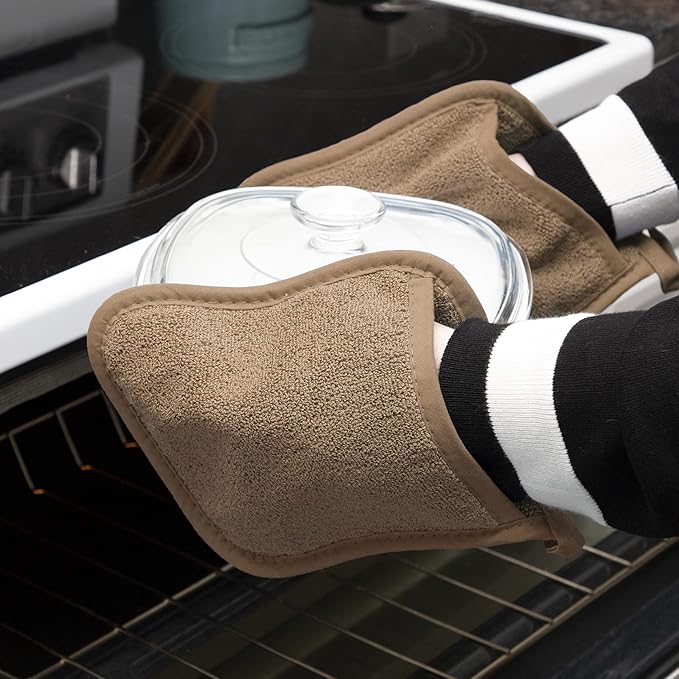 RITZ Terry Pocket Mitt & Hot Pad: Unparalleled Heat Resistant, Durable 100% Cotton – Ergonomically Designed for Optimal Grip – Easy-Care Machine Washable – 2-Pack, Mocha - Image 2