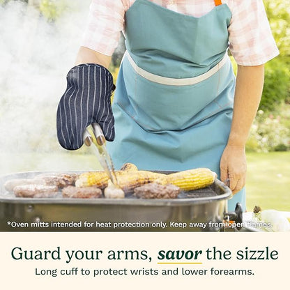 Cuisinart Heritage Kitchen Oven Mitts – Heat-Resistant Kitchen Mitts for Oven with Non-Slip Neoprene Palm, Long Cuff, and Cotton Filling – Durable Oven Gloves for Cooking, Baking, & Grilling - Image 4