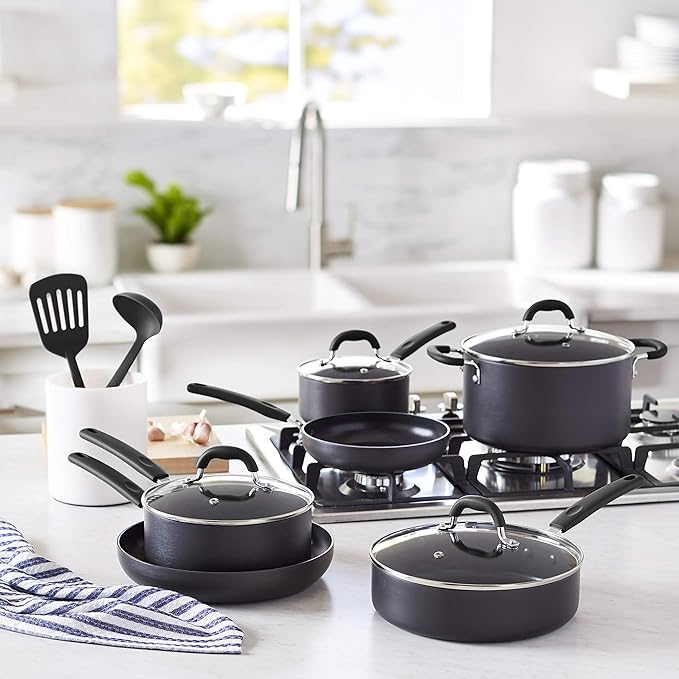Amazon Basics Hard Anodized Non-Stick 12-Piece Cookware Set, Pots, Pans and Utensils, Black - Image 7