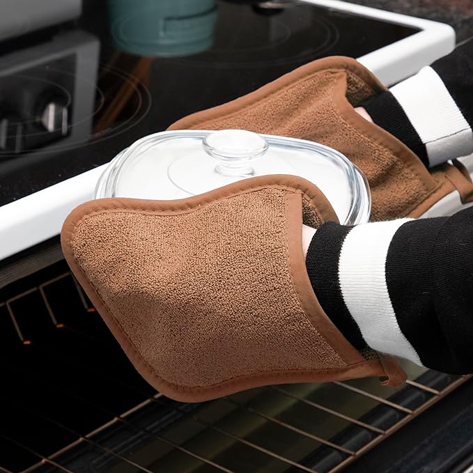 RITZ Terry Pocket Mitt & Hot Pad: Unparalleled Heat Resistant, Durable 100% Cotton – Ergonomically Designed for Optimal Grip – Easy-Care Machine Washable – 4-Pack, Copper - Image 4