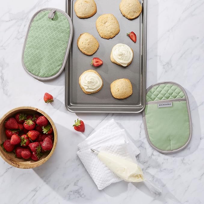 KitchenAid Asteroid Pot Holder 2-Pack Set, Pistachio, 6.5"x10" - Image 2