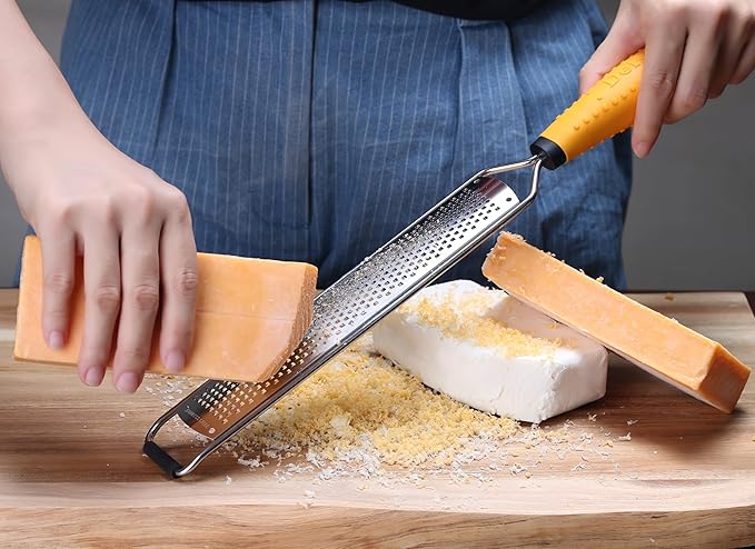 Deiss PRO Lemon Zester & Heavy Duty Cheese Grater & Vegetable Grater - Parmesan Cheese Lemon, Garlic, Nutmeg, Chocolate, Fruits, Vegetables, Ginger Grater - Cheese Shredder & Stainless Steel Grater - Image 3