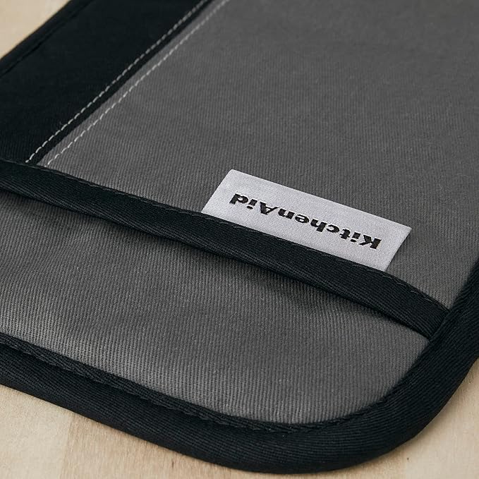 KITCHENAID Beacon Two-Tone Pot Holder 2-Pack Set, Contour Silver/Matte Black, 7"x10" - Image 6
