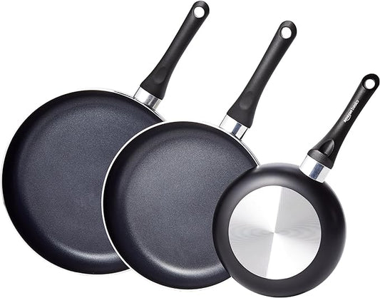 Amazon Basics Ceramic Non-Stick 3-Piece Frying Pan Set, 8 Inch, 10 Inch & 12 Inch, Black by AmazonBasics