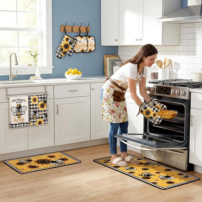 Fourluoo 10 Pcs Bee Kitchen Decor Set Kitchen Towels Rugs Oven Mitts and Pot Holders for Bee Festival Cooking Baking Grilling Gift