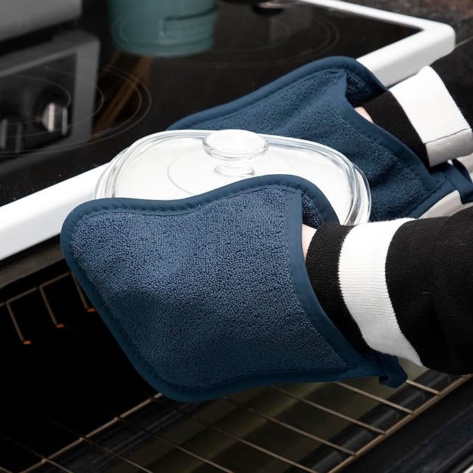 RITZ Terry Pocket Mitt & Hot Pad: Unparalleled Heat Resistant, Durable 100% Cotton – Ergonomically Designed for Optimal Grip – Easy-Care Machine Washable – 2-Pack, Midnight - Image 4