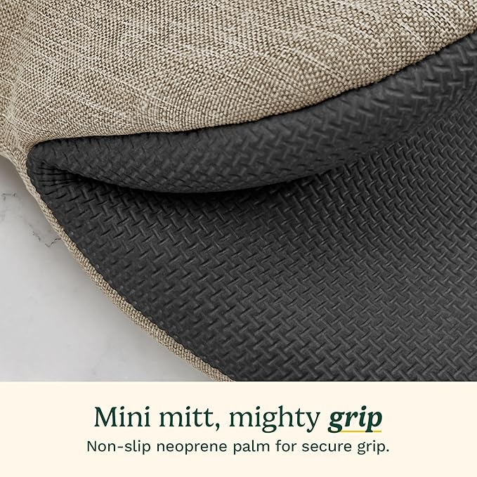 Cuisinart Mini Oven Mitts – 5.5” x 7” Heat-Resistant Kitchen Mitts for Oven with Non-Slip Neoprene Palm, Cotton Filling, and Fabric Loop – Durable Oven Mitt Set for Cooking & Baking (Chambray) - Image 4