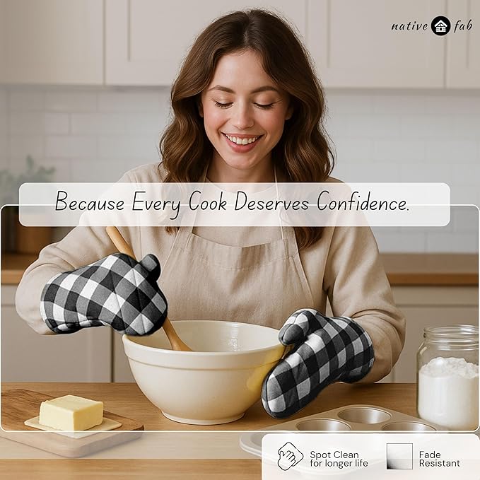 Native Fab Buffalo Plaid Check Oven Mitts and Pot Holders Set of 4, 100% Cotton Heat Resistant Kitchen Gloves, 2 Oven Mitts (7x13), 2 Pot Holders (8x8) for Cooking & Baking, Black White - Image 6