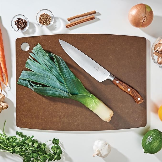 Epicurean Kitchen Series Cutting Board, 17.5-Inch × 13-Inch, Nutmeg - Image 2