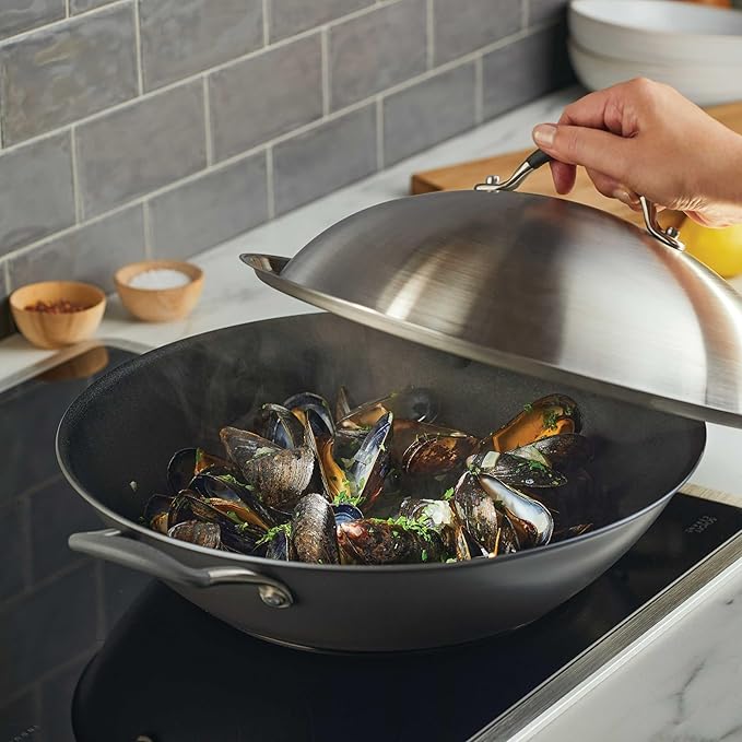 Circulon A1 Series w/ScratchDefense Nonstick Induction Wok with Lid, 14-Inch, Wok Pan with Lid, Graphite - Image 2