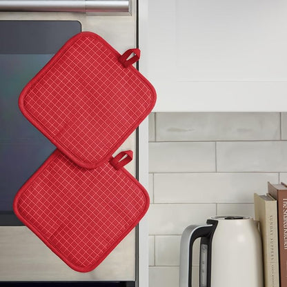 KITCHENAID Gourmet Series Gridlines Pot Holders 2-Pack Set, Heat Resistant up to 600°F, Soft Silicone Grip, Magnetic Cuff, Passion Red, 8"x8" - Image 5