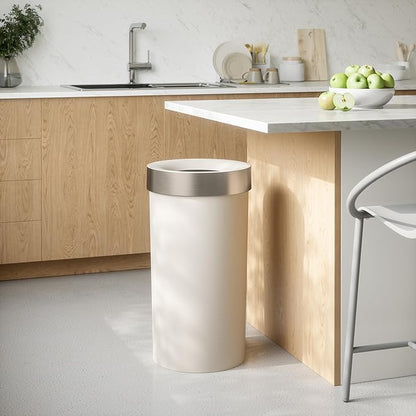 Umbra Vento Kitchen Trash Can – Large 16 Gal (62 L) Open Top Garbage Can for Home & Office – Modern Clean Design, Sand