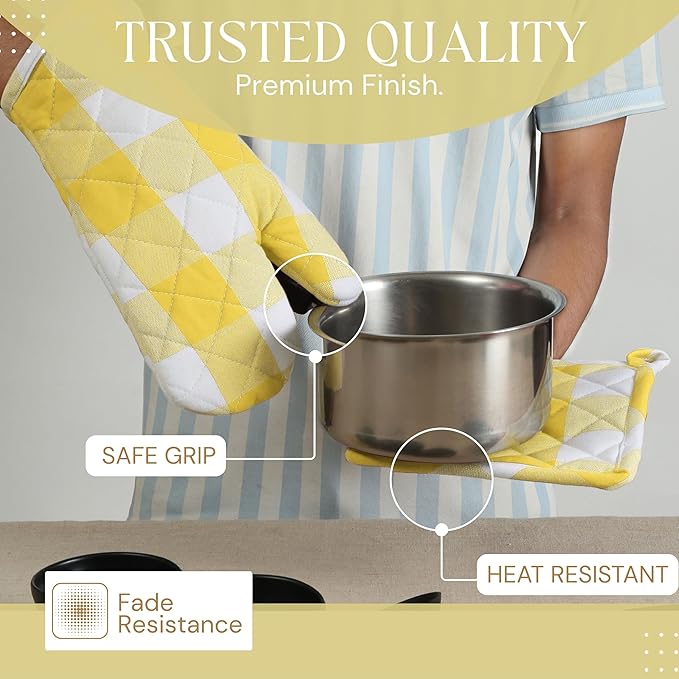 Buffalo Plaid Check Oven Mitts and Pot Holders Set, 100% Cotton, Heat Resistant, 2 Oven Gloves 7x13 Inches and 2 Hot Pads 8x8 Inches for Cooking and Baking, Lemon Yellow White