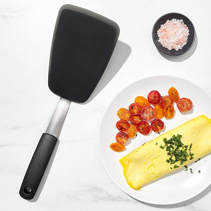 OXO Good Grips Large Silicone Flexible Turner & Good Grips Silicone Flexible Omelet Turner - Image 4