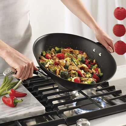 Circulon Symmetry Hard Anodized Nonstick Stir Fry / Wok Pan with Helper Handle - 14 Inch, Black - Image 4