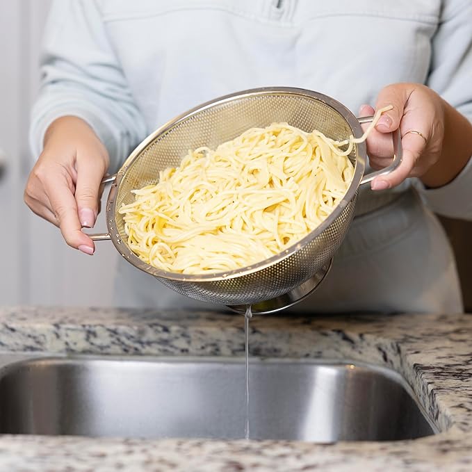 Fox Run Large Stainless Steel Colander, 3 Quart Pasta Strainer With Handles, 8.9” x 11.1” x 4” - Image 3