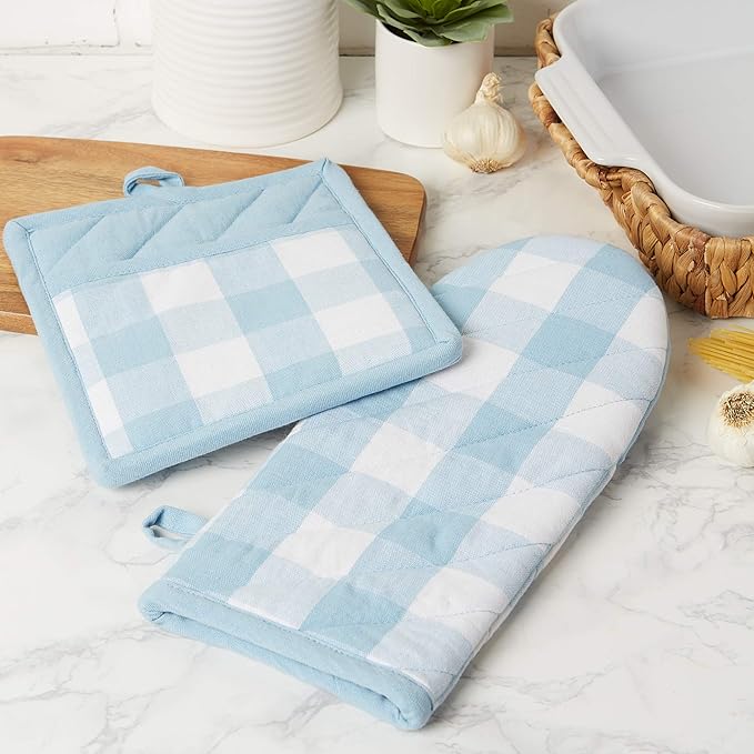 DII Buffalo Check Kitchen Collection, Classic Farmhouse Kitchen Set, Potholder & Oven Mitt, White & Light Blue, 2 Piece