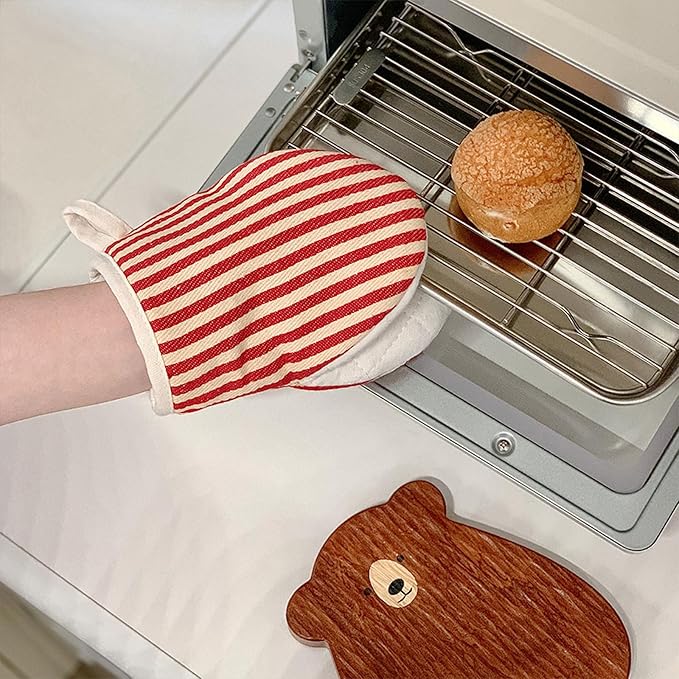 Mini Oven Mitts, Kitchen Oven Gloves Kitchen Mittens 500 Degrees Heat Resistant Baking Gloves with Hanging Loops Hot Gloves for Cooking, Baking (red) - Image 7