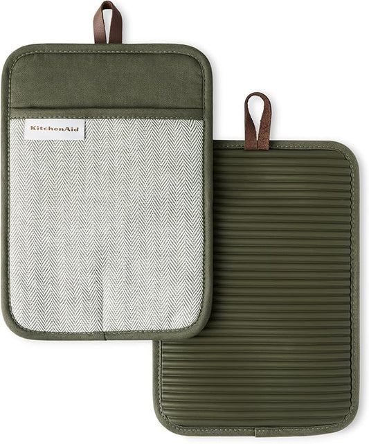 KITCHENAID® Evergreen Design Series Herringbone Ribbed Soft Silicone Pot Holders 2-Pack Set, Heat Resistant up to 500°F, Flexible & Waterproof, Deep Forest Green, 7"x10" by KitchenAid