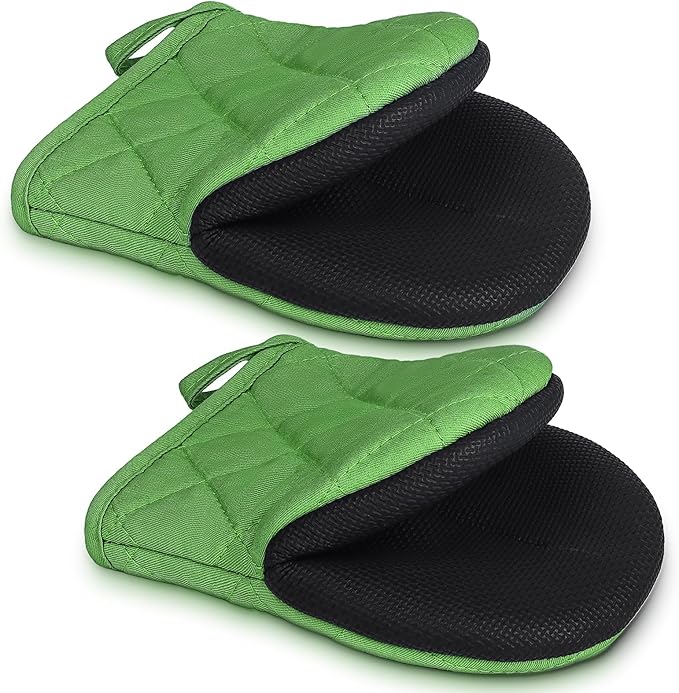 1 Pair Short Oven Mitts - Silicone Kitchen Oven Gloves High Heat Resistant 500℉, Mini Oven Mits with Non-Slip Grip Surfaces and Hanging Loop for BBQ, Baking, Cooking and Grilling (Green) by Qulable