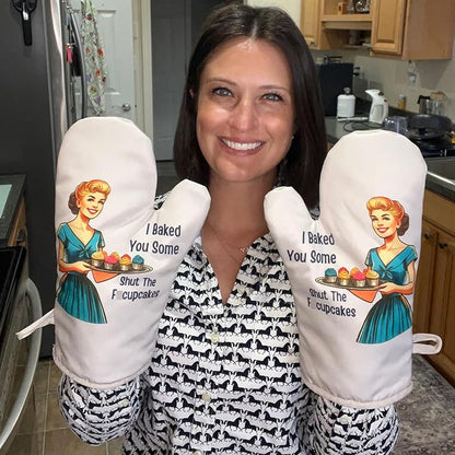 Miracu Funny Oven Mitts for Women, Cute Oven Mitt Set, Fun Kitchen Mittens, Baking Gifts for Women Bakers, Baker Gifts for Mom, Cooking Accessories, Retro Humor Mothers Day Bday Housewarming Presents