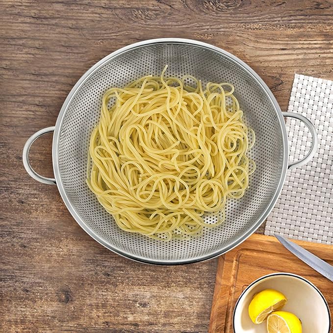 P&P CHEF Colander Set of 3, Stainless Steel Micro-Perforated Colanders Strainers for Draining Rinsing Washing, Ideal for Pasta Vegetables Fruits, Heavy Duty & Dishwasher Safe - 1/3/5 Quart - Image 6