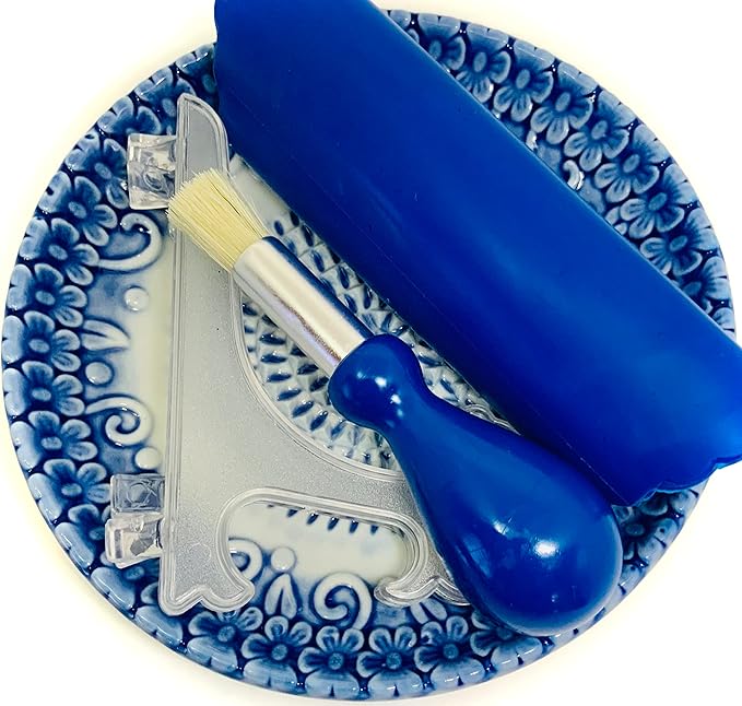 BonCera, All-in-one Premium Ceramic Garlic Grater Plate 4-Piece Set - Blue Embossed Design and Style - For Garlic, Ginger, Chocolate, and more! - Comes with 5.25" Plate, Peeler, Brush, and Stand - Image 3