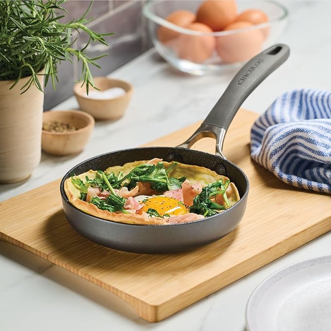 Circulon A1 Series with ScratchDefense Nonstick Induction Small Frying Pan for Eggs, Induction Cookware, Egg Pan, 6.25-Inch, Graphite - Image 4