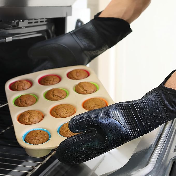 BPA-Free Silicone Oven Mitts Ultra Heat Resistant up to 500°F - Oven Mitts with Thick Cotton Liner - Long Slip Resistant Pot Holders, Flexible Oven Gloves - Black 14.7 - Image 8