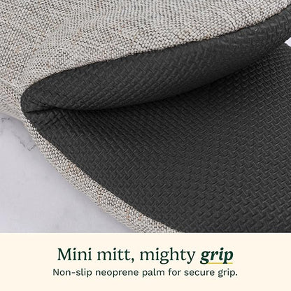 Cuisinart Heritage Mini Oven Mitts – 5.5” x 7” Heat-Resistant Kitchen Mitts for Oven with Non-Slip Neoprene Palm, Cotton Filling, and Faux Leather Loop – Durable Oven Mitt Set for Cooking & Baking - Image 4