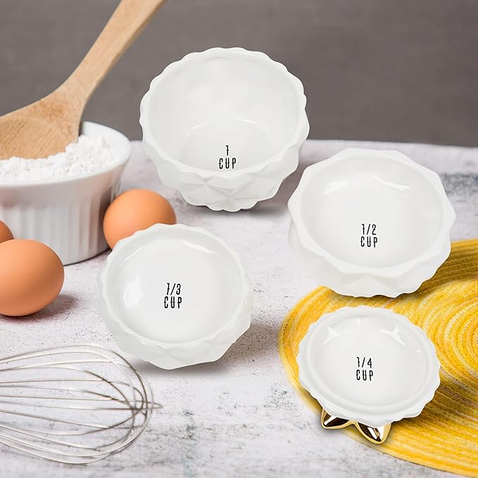 Set of 4 Decorative Pineapple Shaped Stackable Ceramic Kitchen Measuring Cups in 4 Assorted Sizes - Image 7