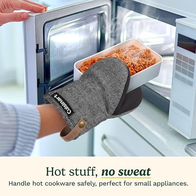Cuisinart Heritage Mini Oven Mitts – 5.5” x 7” Heat-Resistant Kitchen Mitts for Oven with Non-Slip Neoprene Palm, Cotton Filling, and Faux Leather Loop – Durable Oven Mitt Set for Cooking & Baking - Image 2