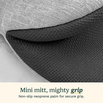 Cuisinart Mini Oven Mitts – 5.5” x 7” Heat-Resistant Kitchen Mitts for Oven with Non-Slip Neoprene Palm, Cotton Filling, and Fabric Loop – Durable Oven Mitt Set for Cooking & Baking (Chambray) - Image 4