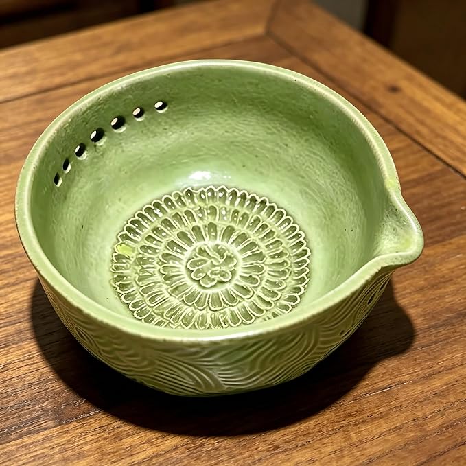 Garlic Grater Bowl 7-hole 2-in-1Kitchen Spanish Handheld Herb Stripper Ceramic Wasabi Cheese Spoon Ginger Spice Grinding Bowl Tool