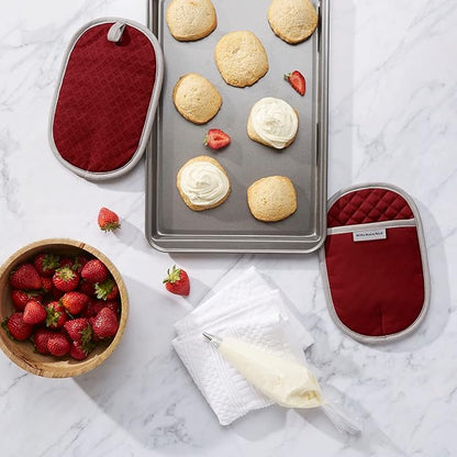 KitchenAid Asteroid Pot Holder 2-Pack Set, Smoked Paprika Red, 6.5"x10" - Image 2