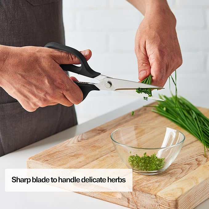 Misen Heavy Duty Kitchen Shears - Stainless Steel, Versatile and Easy Clean Scissors for Meat, Herbs and Veggies - Ambidextrous Comfort Handle - Professional Grade - Black - Image 4