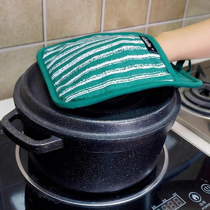 Alselo Silicone Pot Holders Set of 3 Heat Resistant & Non Slip Potholders, Professional Oven Hot Pads with Pockets Mitts for Kitchen Cooking Baking Barbecue (Emerald Green, 3) - Image 5
