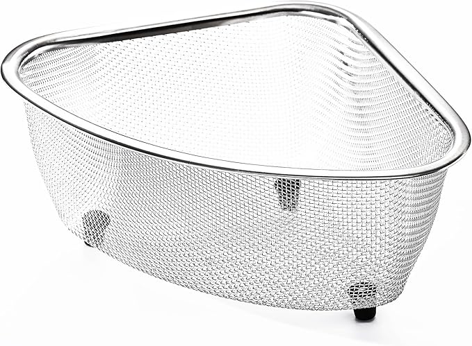Fox Run Large Stainless Steel Triangular Colander, 3 Quart Pasta Strainer, 7” x 9.25” x 4” by foxrunbrands