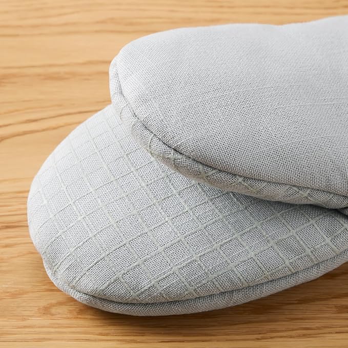 KITCHENAID Gourmet Series Gridlines Mini Oven Mitts 2-Pack Set, Heat Resistant up to 600°F, Soft Silicone Grip, Magnetic Cuff, Matte Grey, 5.5"x9" - Image 3