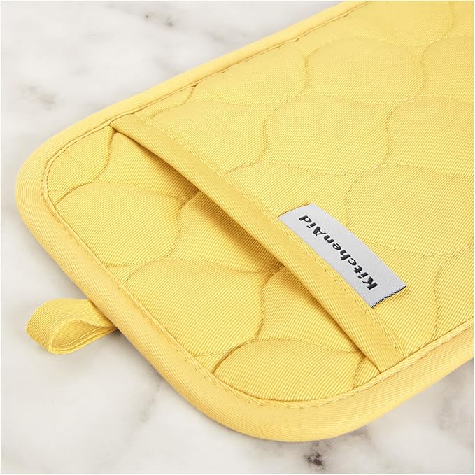 KITCHENAID Quilted Cotton Terry Cloth Oven Mitt, Pot Holder, Kitchen Towel 4-Pack Set, Heat Resistant, Silicone Grip, 16"x26", 7"x13" & 7"x10", Butter Yellow - Image 4