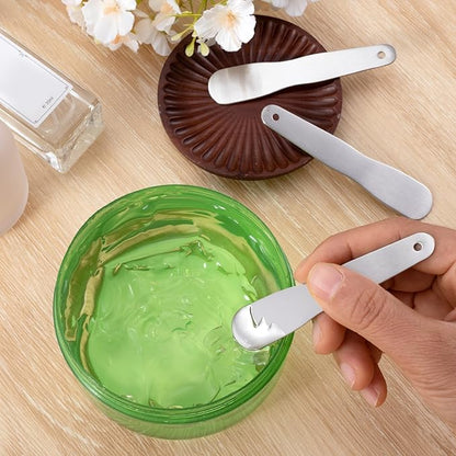 Pndeyo 3pcs Mini Stainless Steel Makeup Spatula, 3.35x0.69in Reusable Cosmetic Cream Spatulas Spoon, Silver Facial Skincare Scoop Applicator Massage Beauty Tools for Mixing and Sampling Face Eye Cream