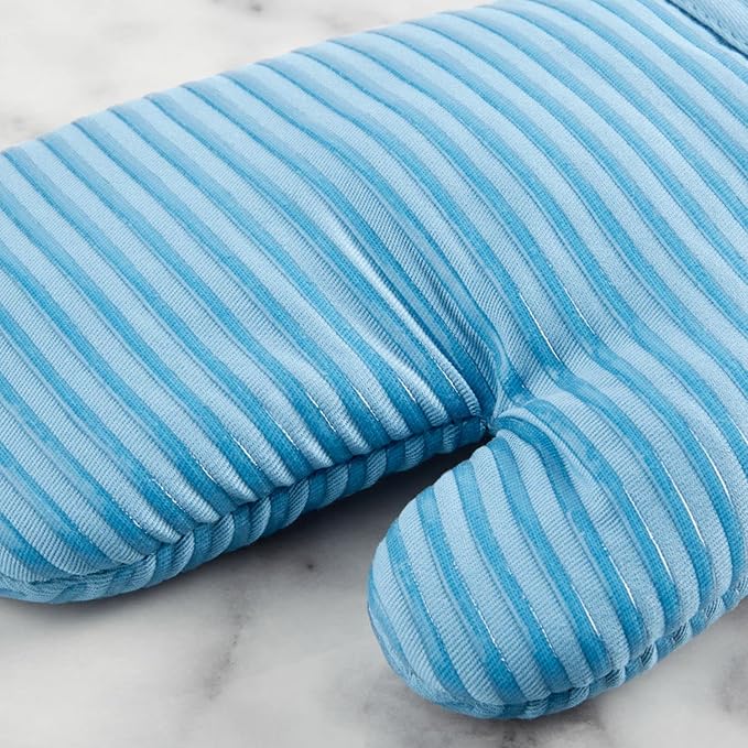 KitchenAid Quilted Cotton Terry Cloth Oven Mitt, Pot Holder, Kitchen Towel 4-Pack Set, Heat Resistant, Silicone Grip, Gift Set, Blue Velvet, 16"x26", 7"x13" & 7"x10" - Image 4