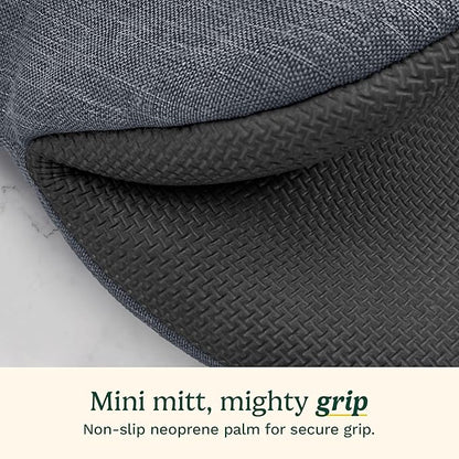 Cuisinart Mini Oven Mitts – 5.5” x 7” Heat-Resistant Kitchen Mitts for Oven with Non-Slip Neoprene Palm, Cotton Filling, and Fabric Loop – Durable Oven Mitt Set for Cooking & Baking (Chambray) - Image 4